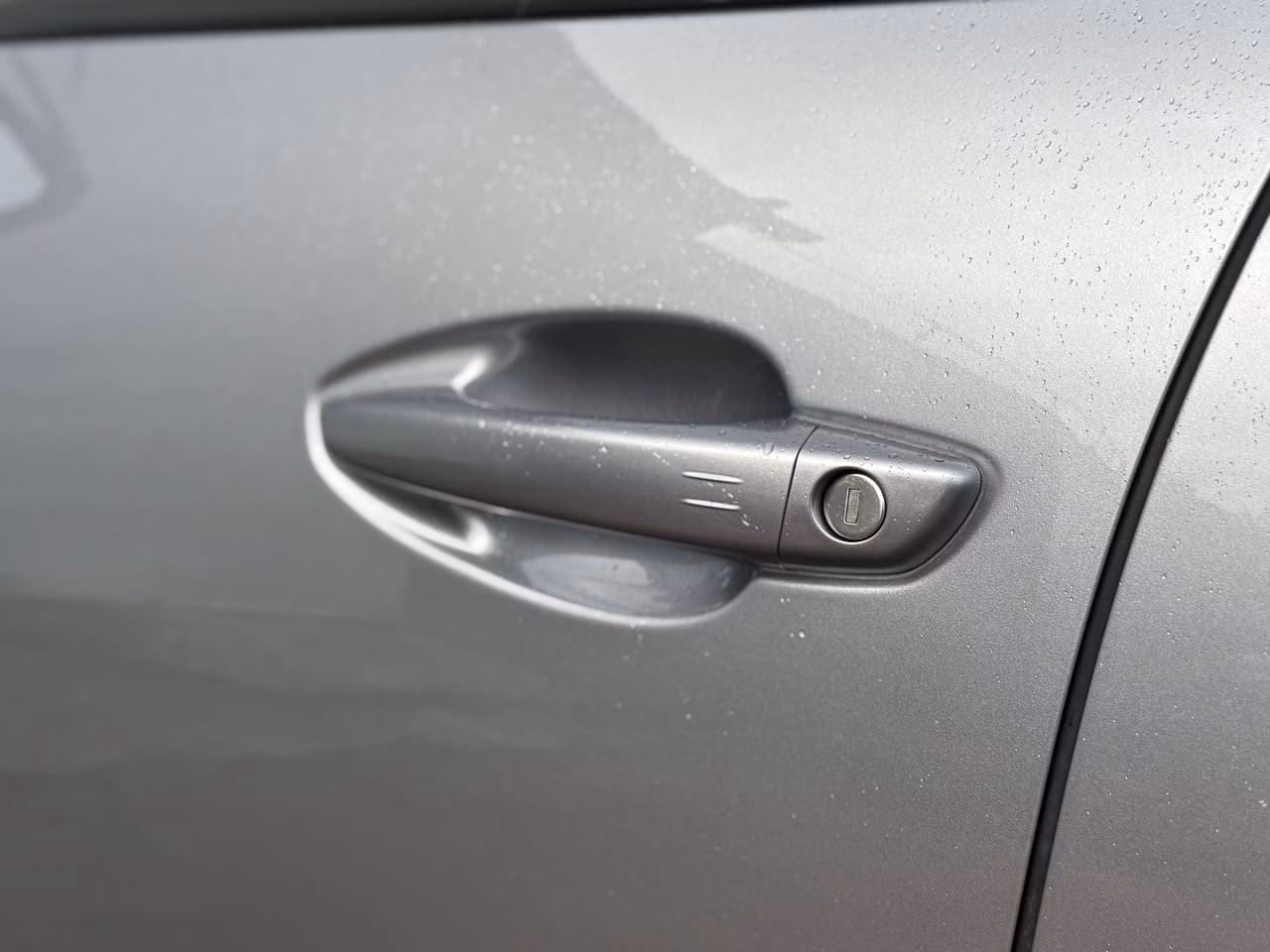 Peugeot 5008 фото 9