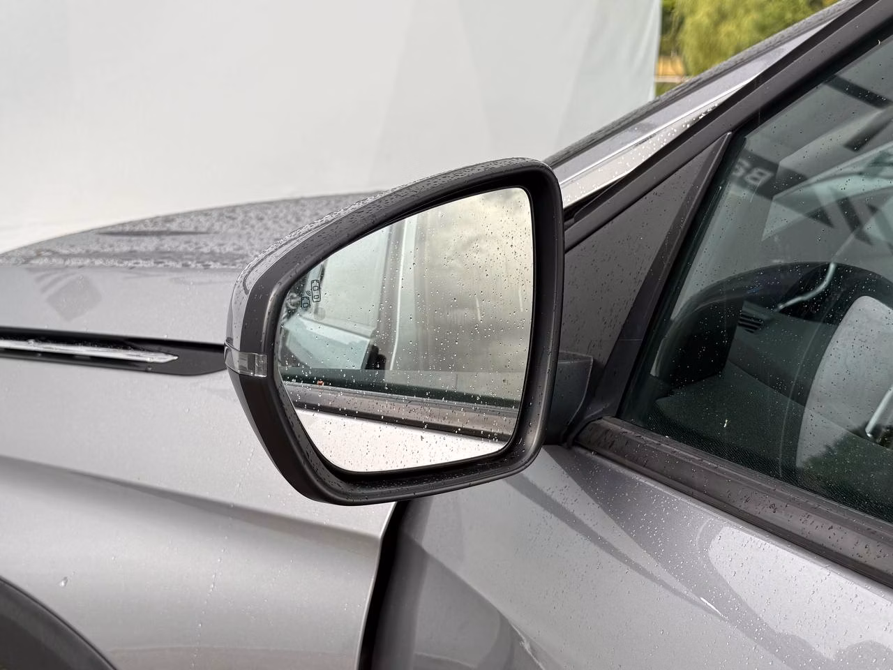 Peugeot 5008 фото 8