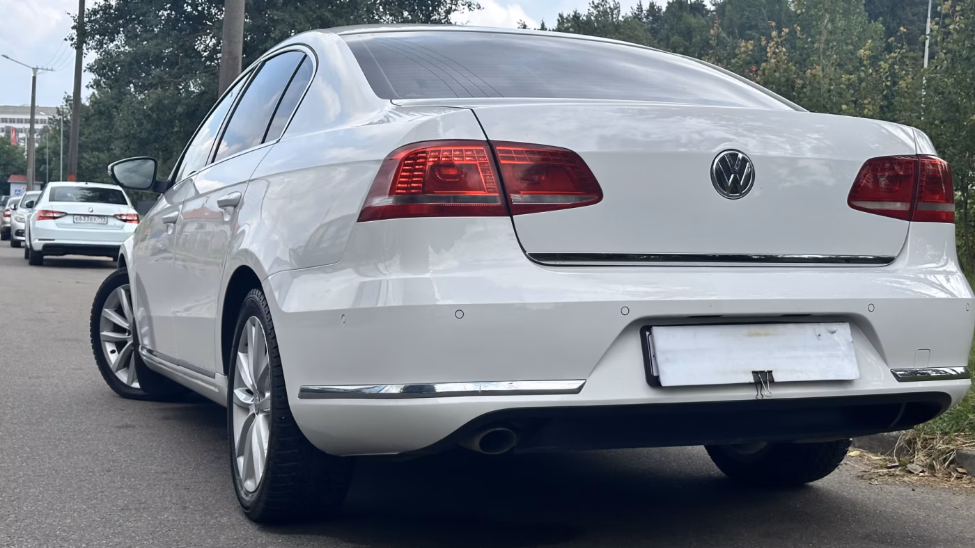 Volkswagen Passat фото 15