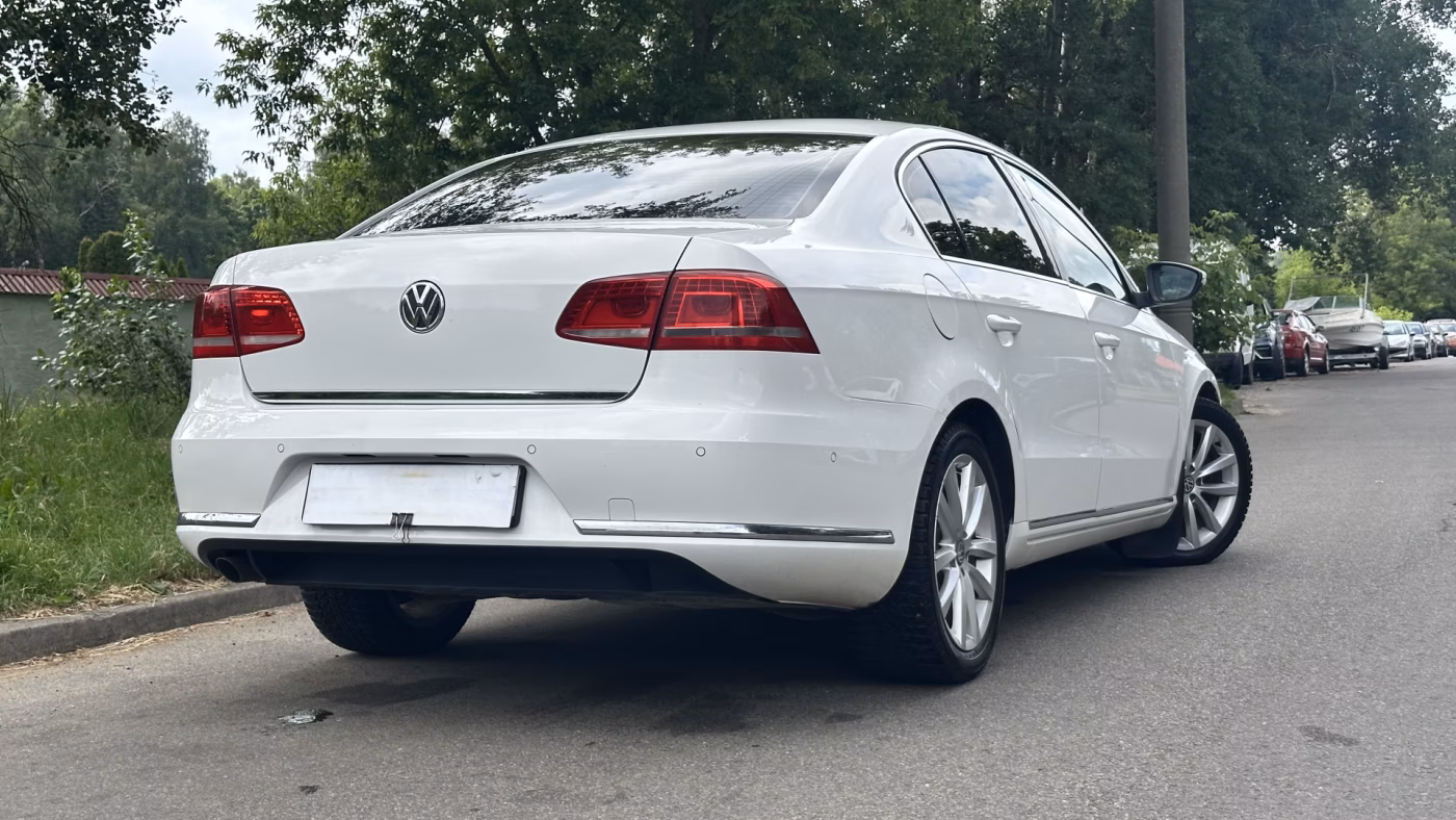 Volkswagen Passat фото 20