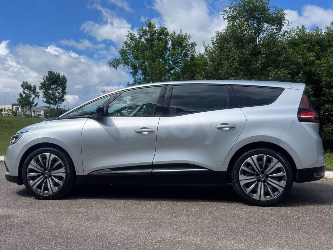 Renault Grand Scenic фото 4