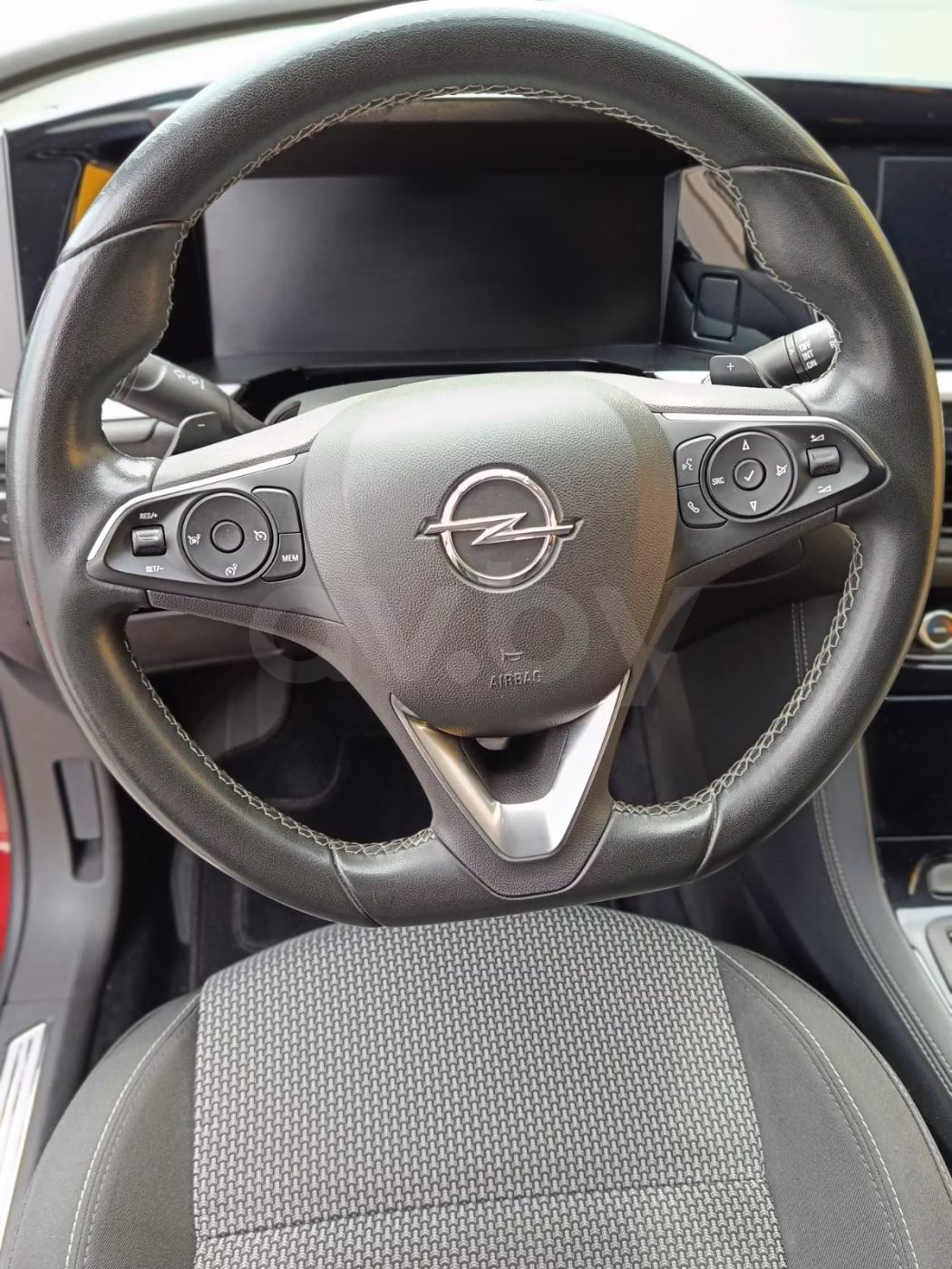 Opel Grandland X фото 9