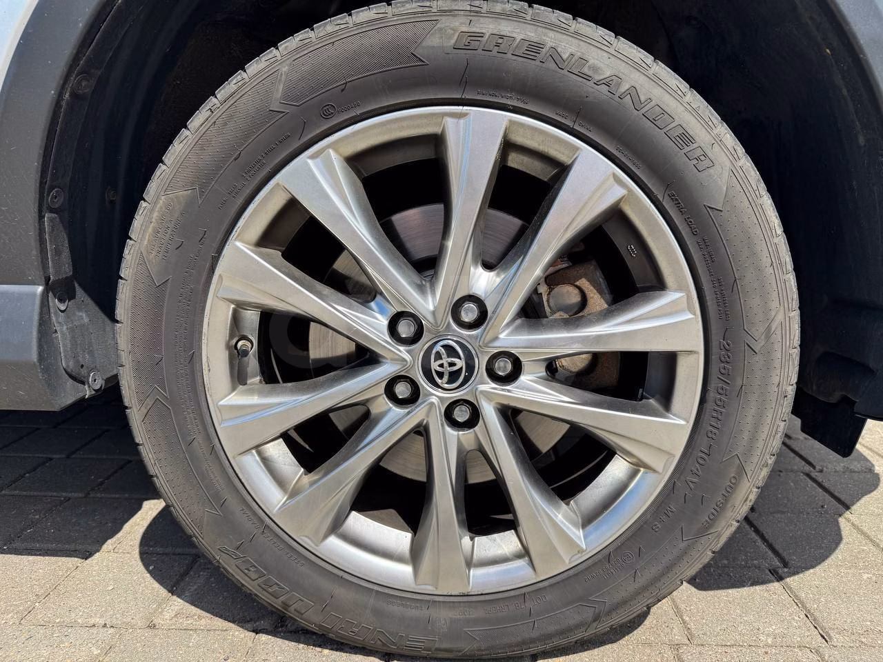 Toyota RAV4 фото 22