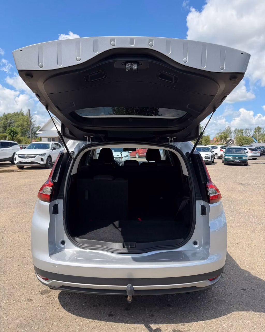Renault Grand Scenic фото 13