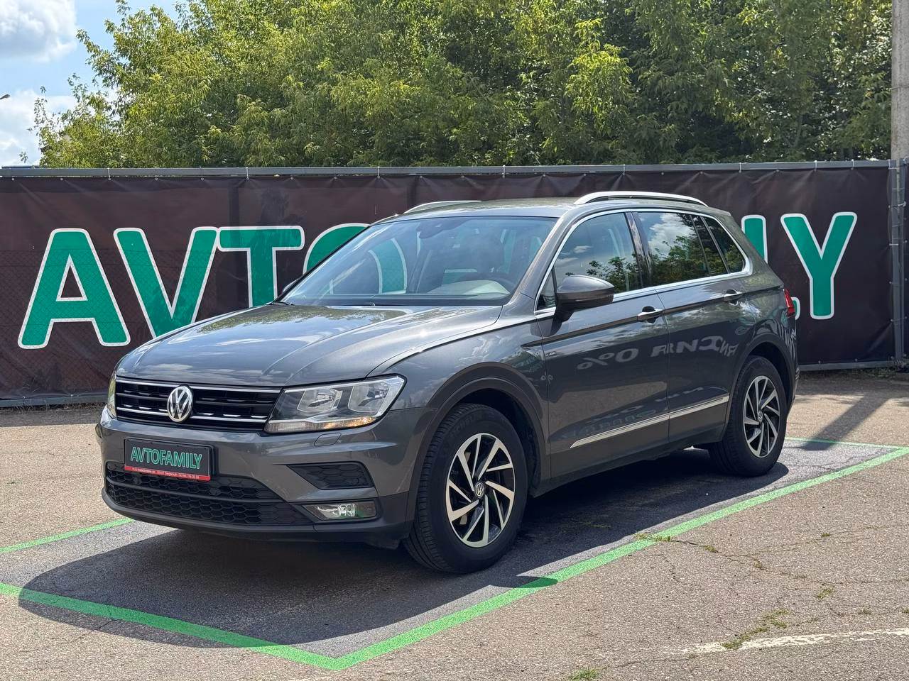 Volkswagen Tiguan фото 3