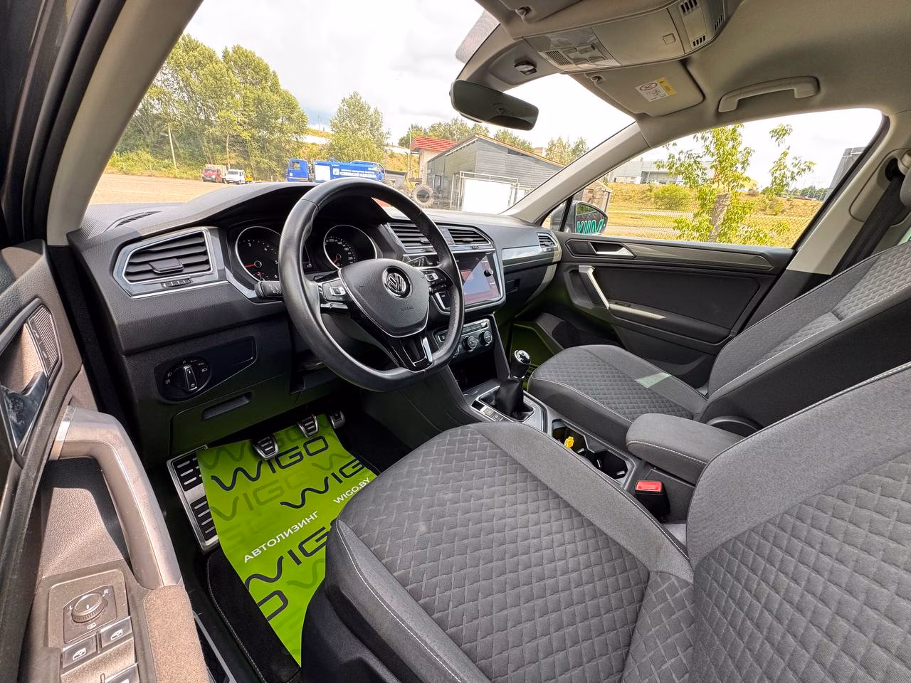 Volkswagen Tiguan фото 11