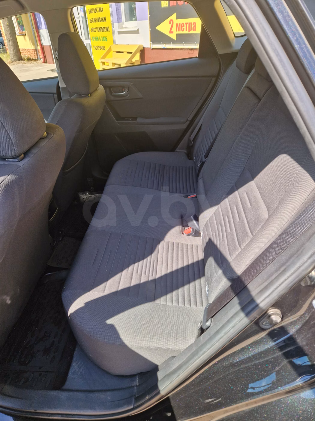 Toyota Auris фото 16