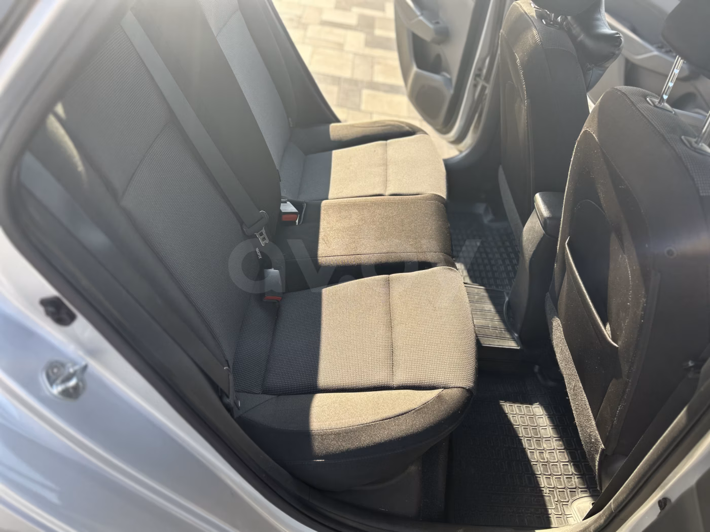 Hyundai Accent фото 13