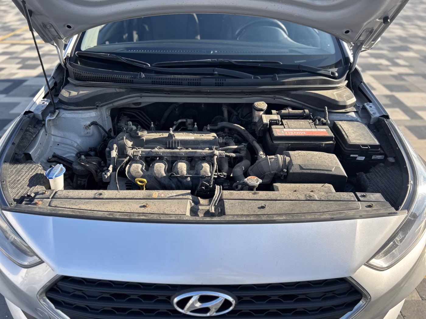 Hyundai Accent фото 10