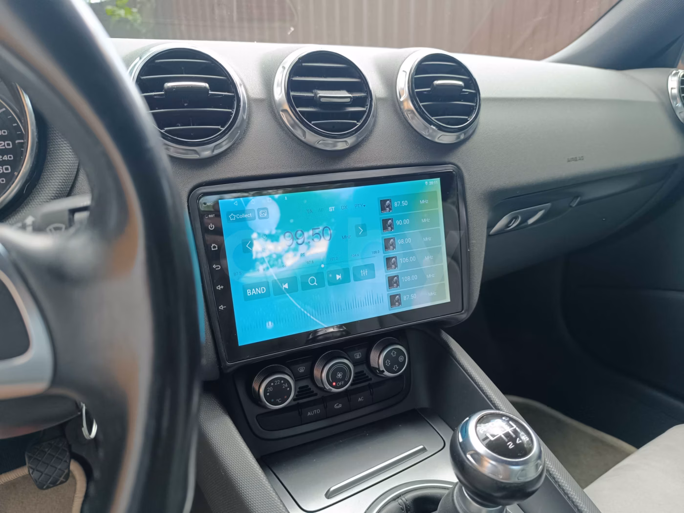 Audi TT фото 21