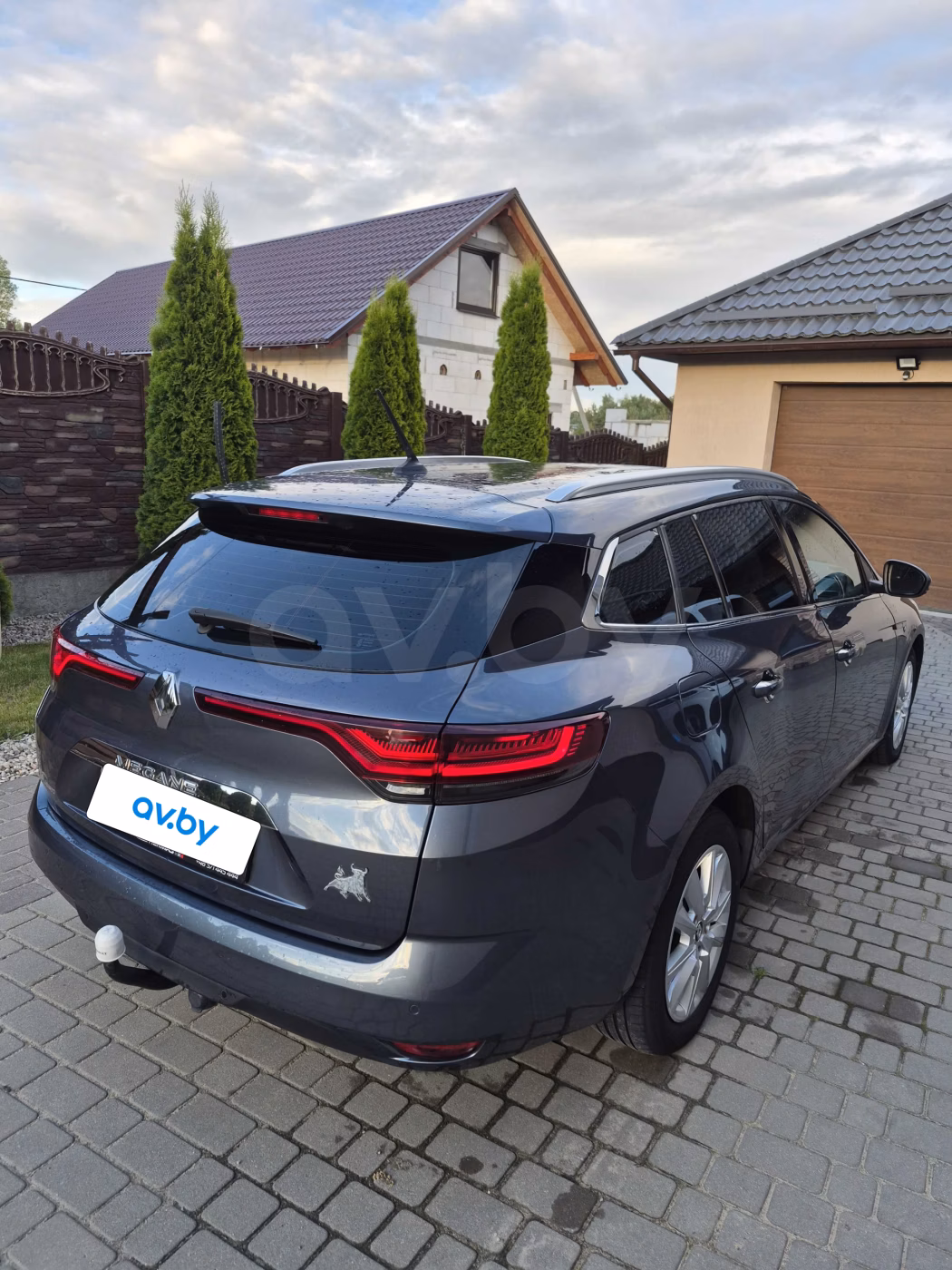 Renault Megane фото 12