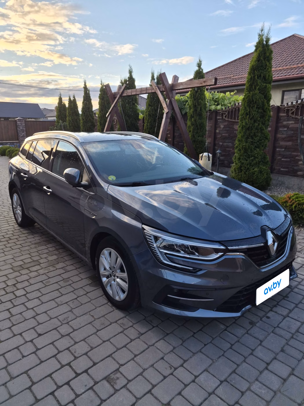 Renault Megane фото 2