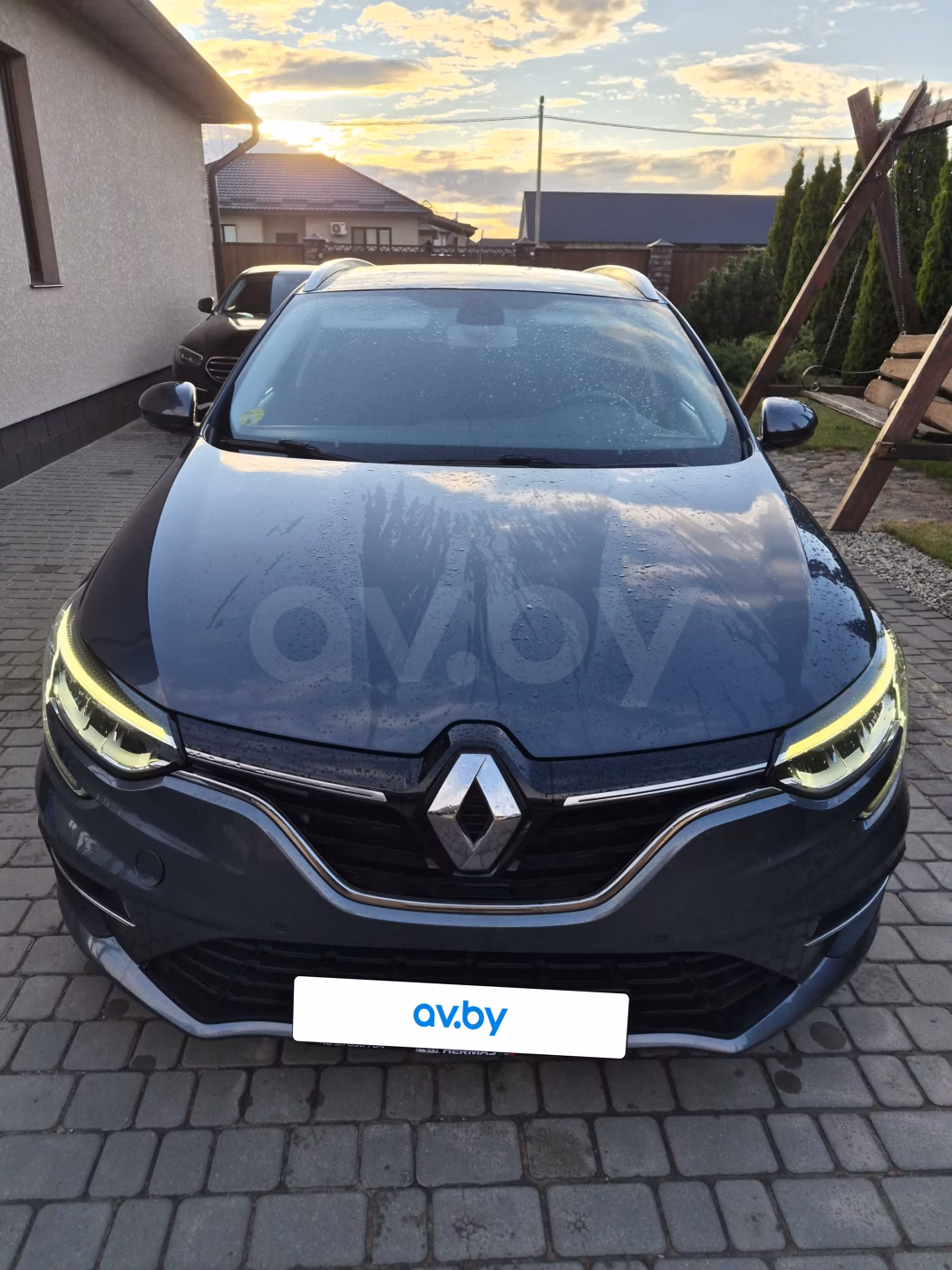 Renault Megane фото 8