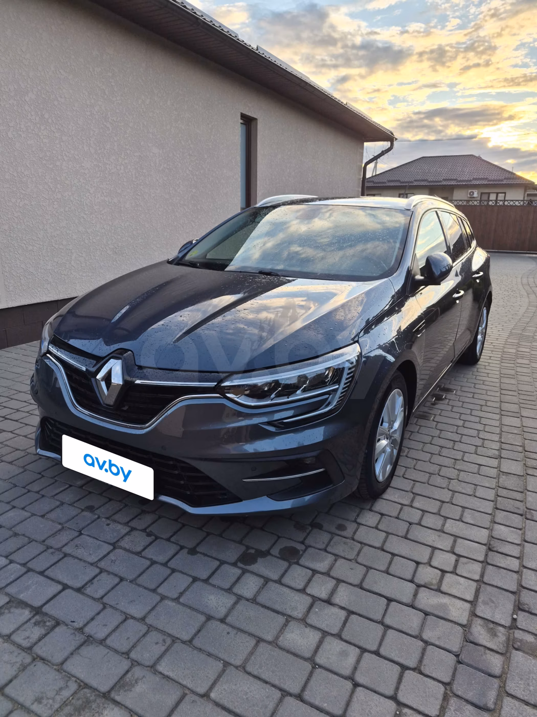 Renault Megane фото 7