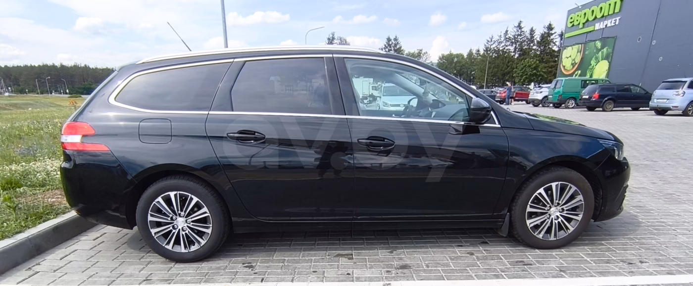 Peugeot 308 фото 5
