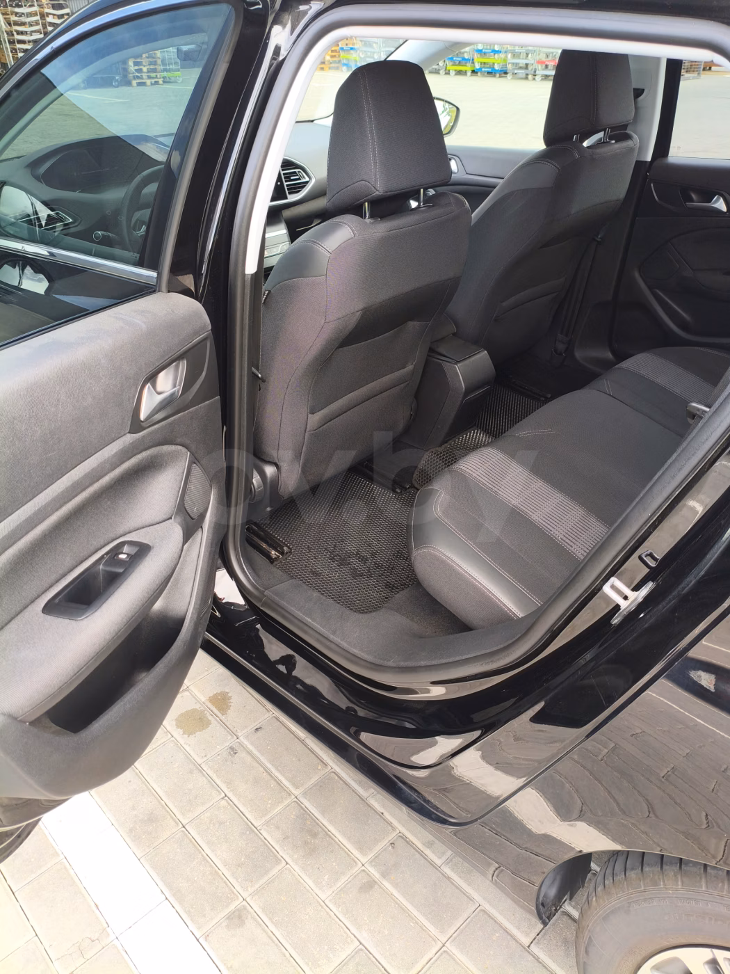 Peugeot 308 фото 15