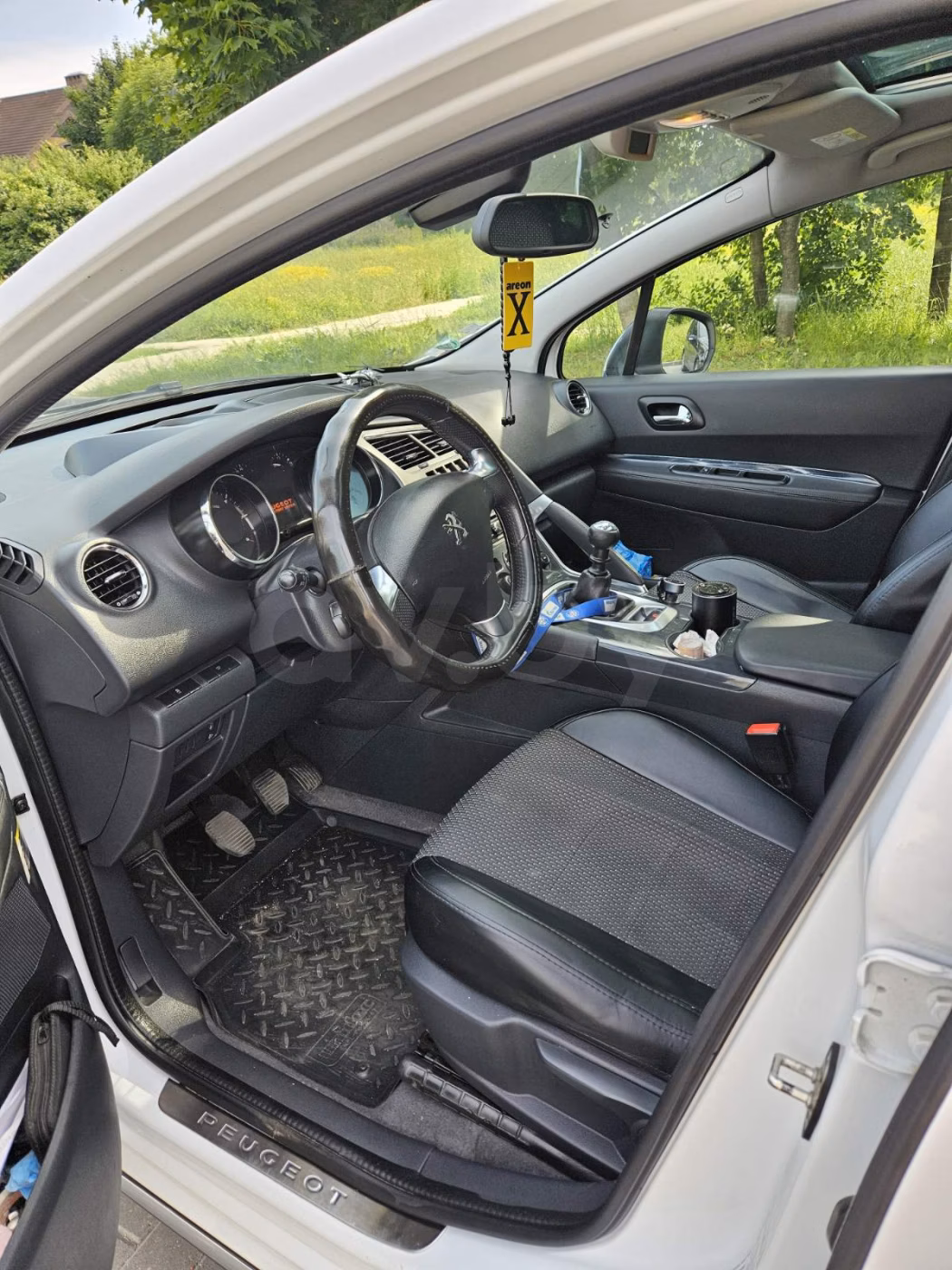 Peugeot 3008 фото 12