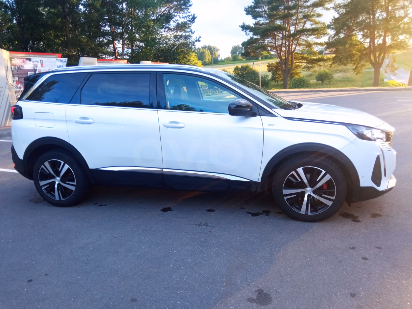 Peugeot 5008 фото 3