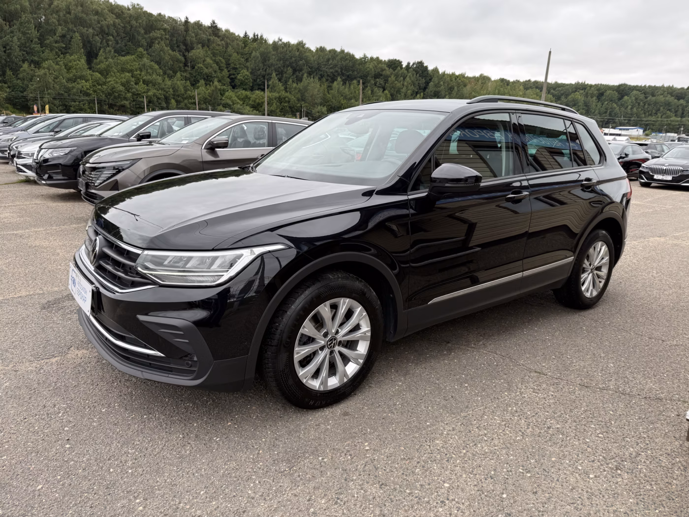Volkswagen Tiguan фото 2