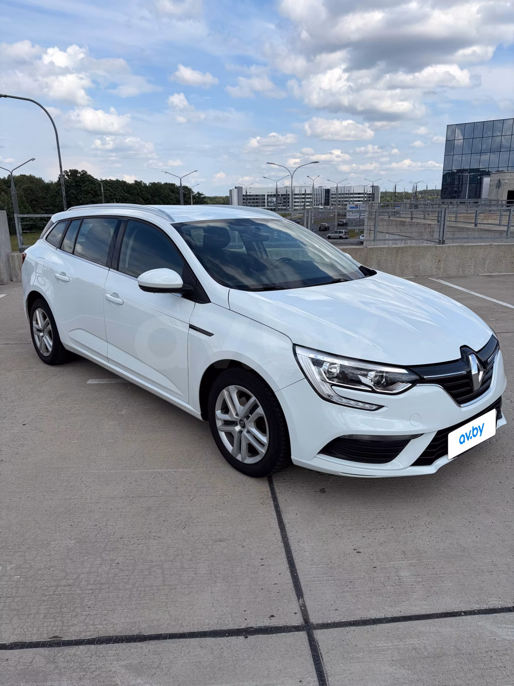 Renault Megane фото 2