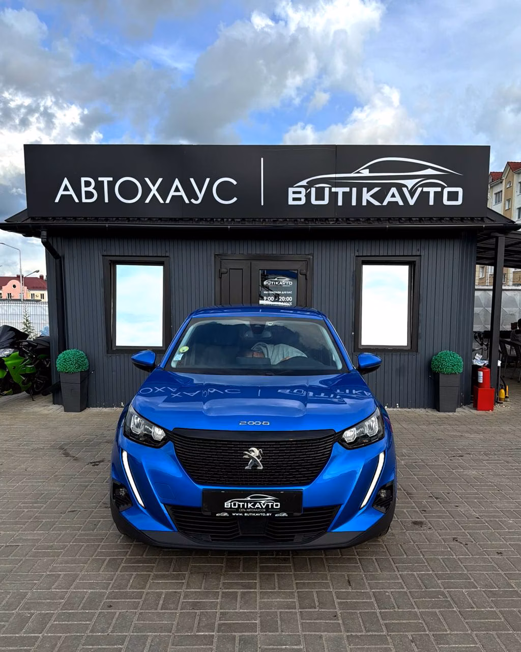 Peugeot 2008 фото 2