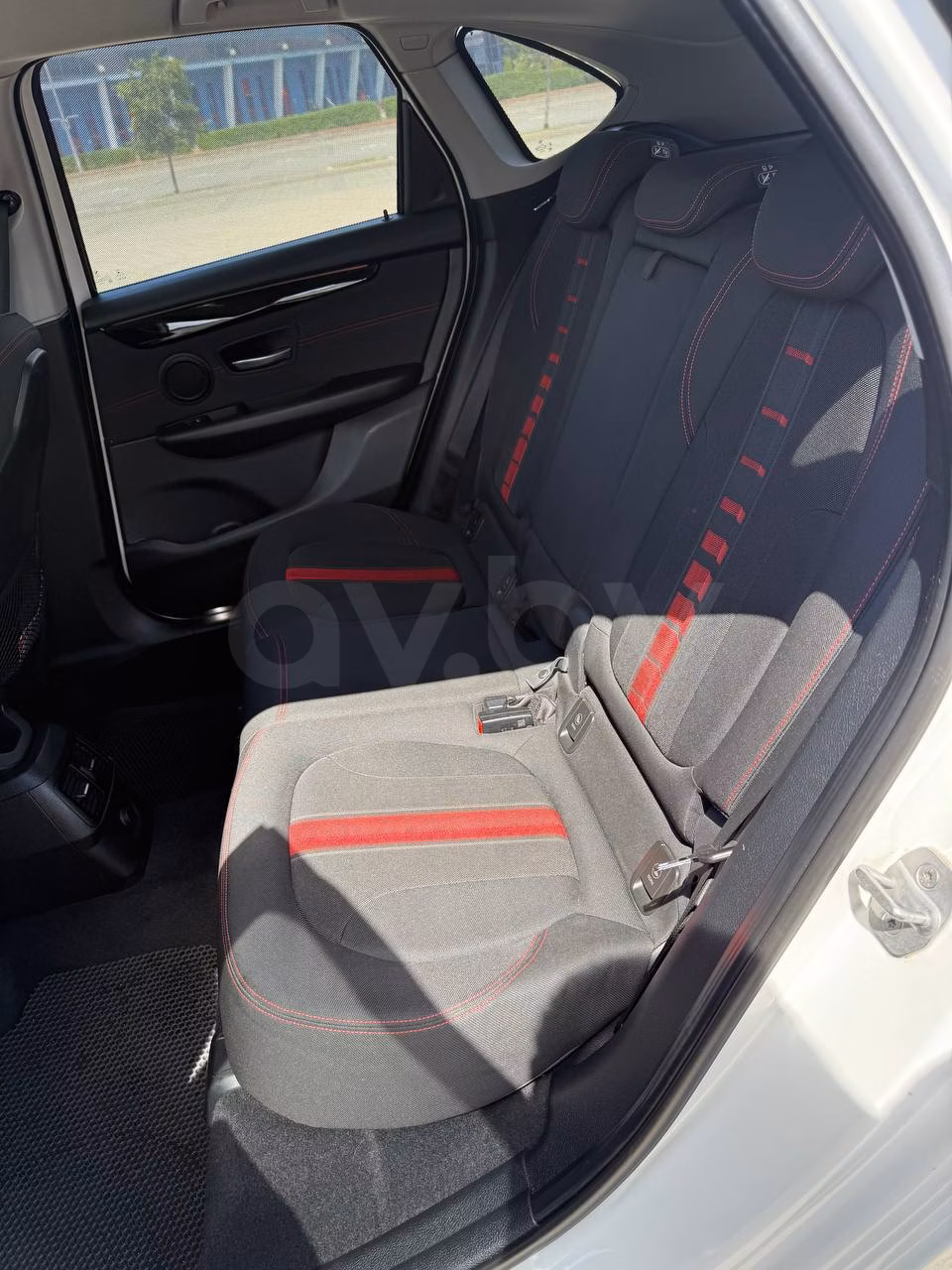 BMW 2 серия Active Tourer фото 12
