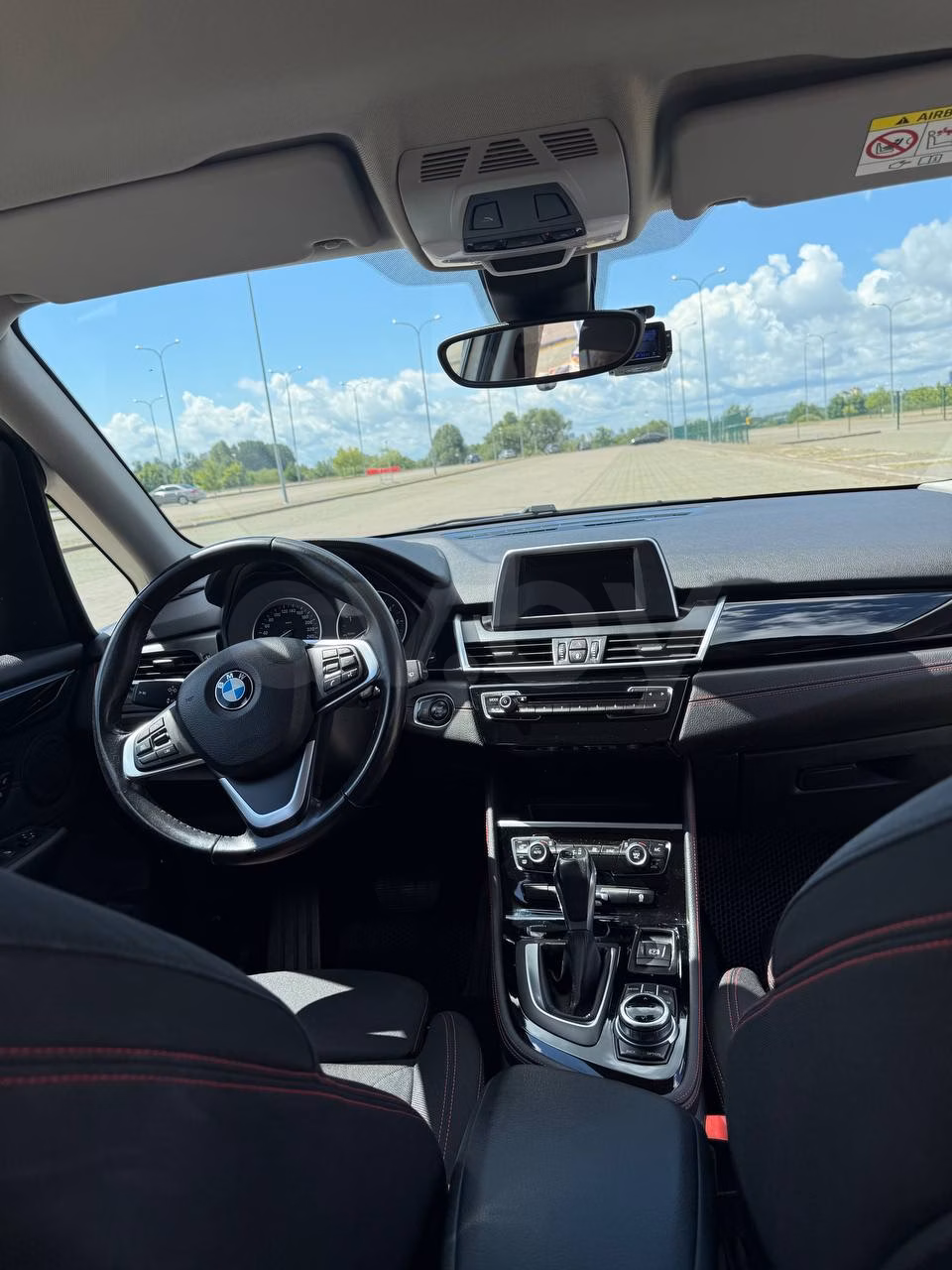 BMW 2 серия Active Tourer фото 9