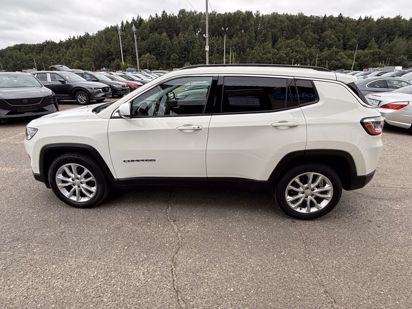 Jeep Compass фото 8