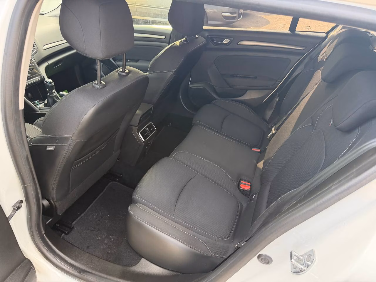 Renault Megane фото 13