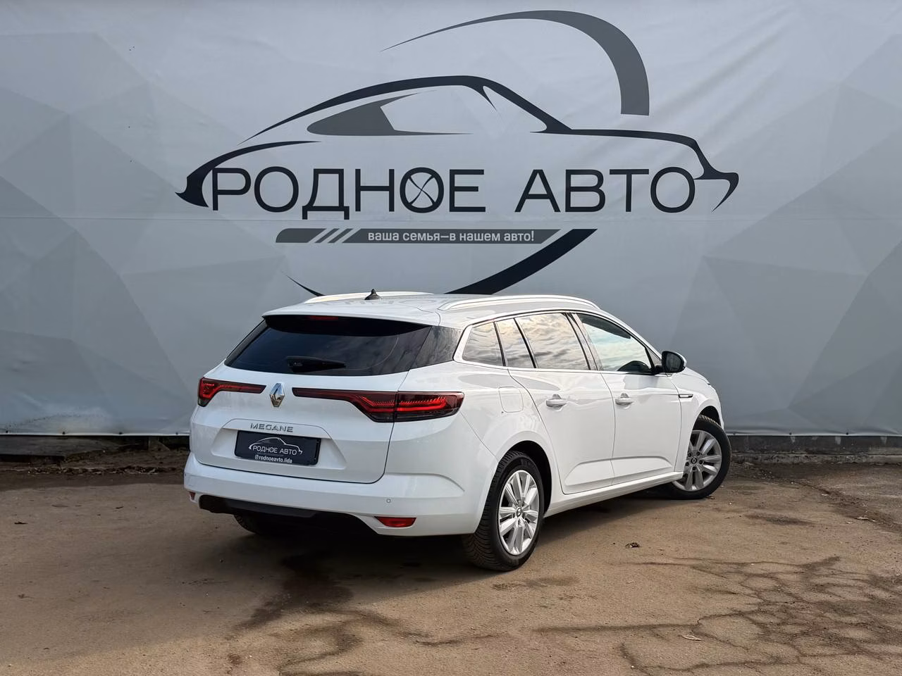 Renault Megane фото 6
