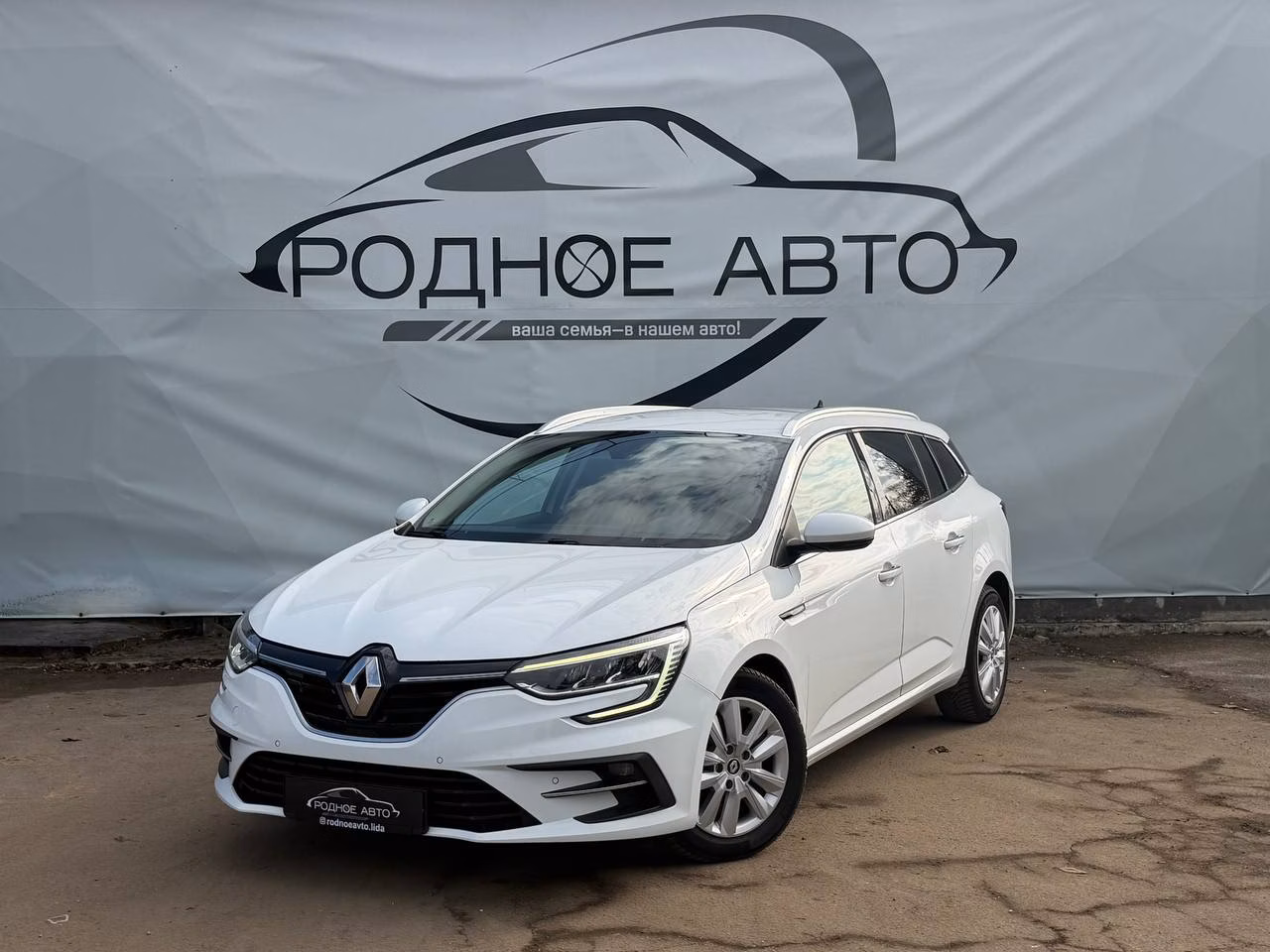 Renault Megane фото 3