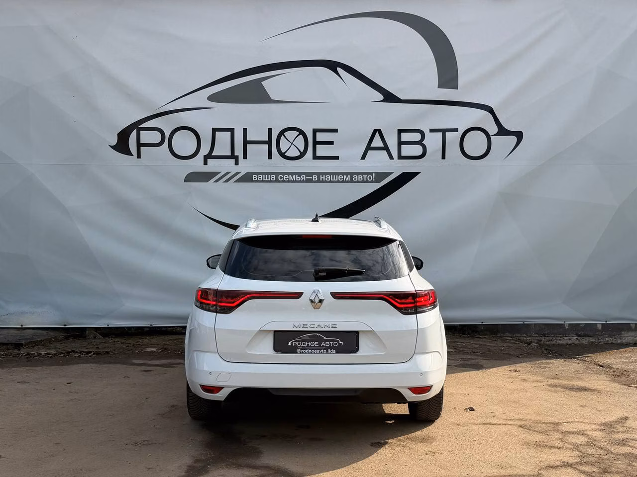 Renault Megane фото 5