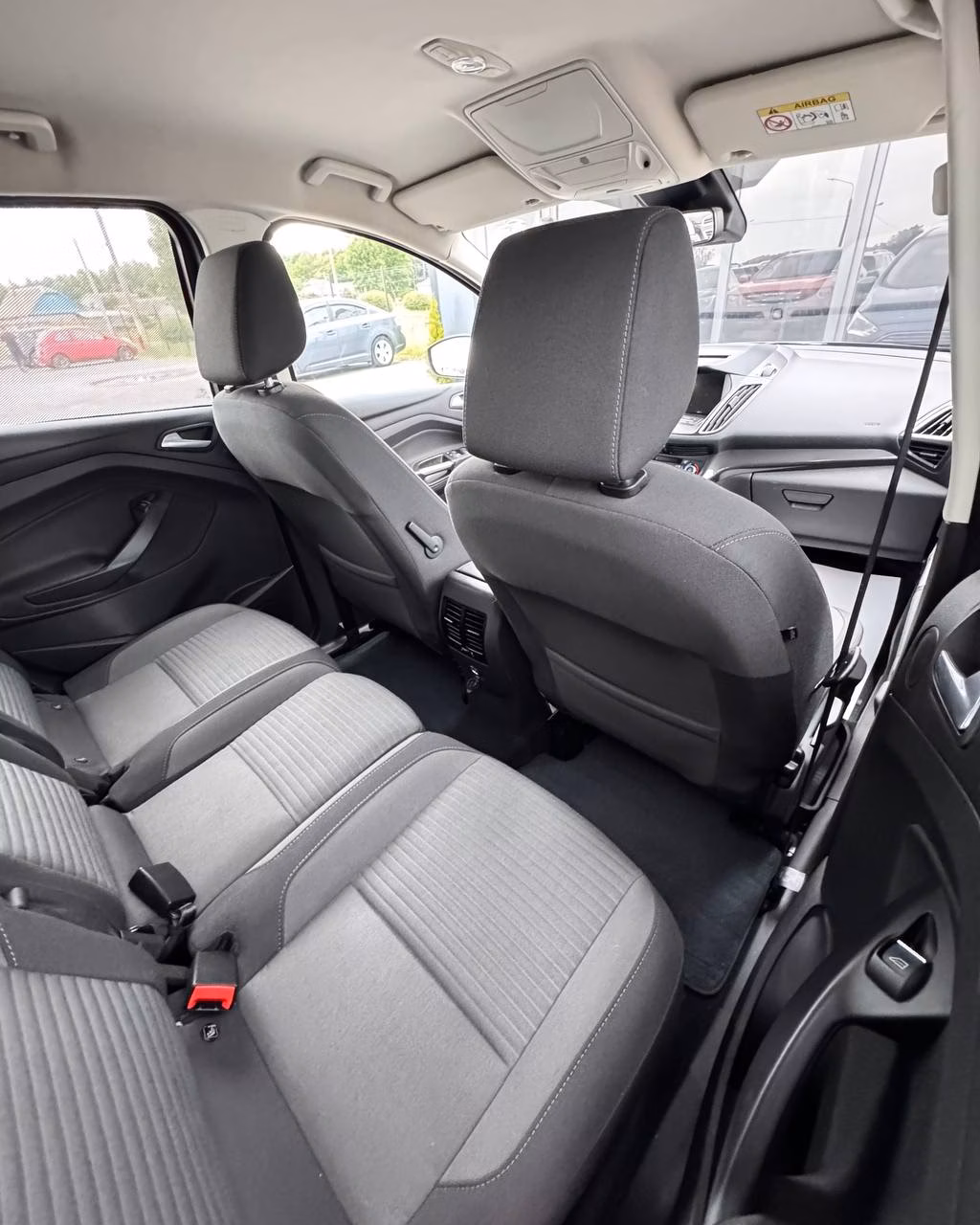 Ford C-MAX фото 13