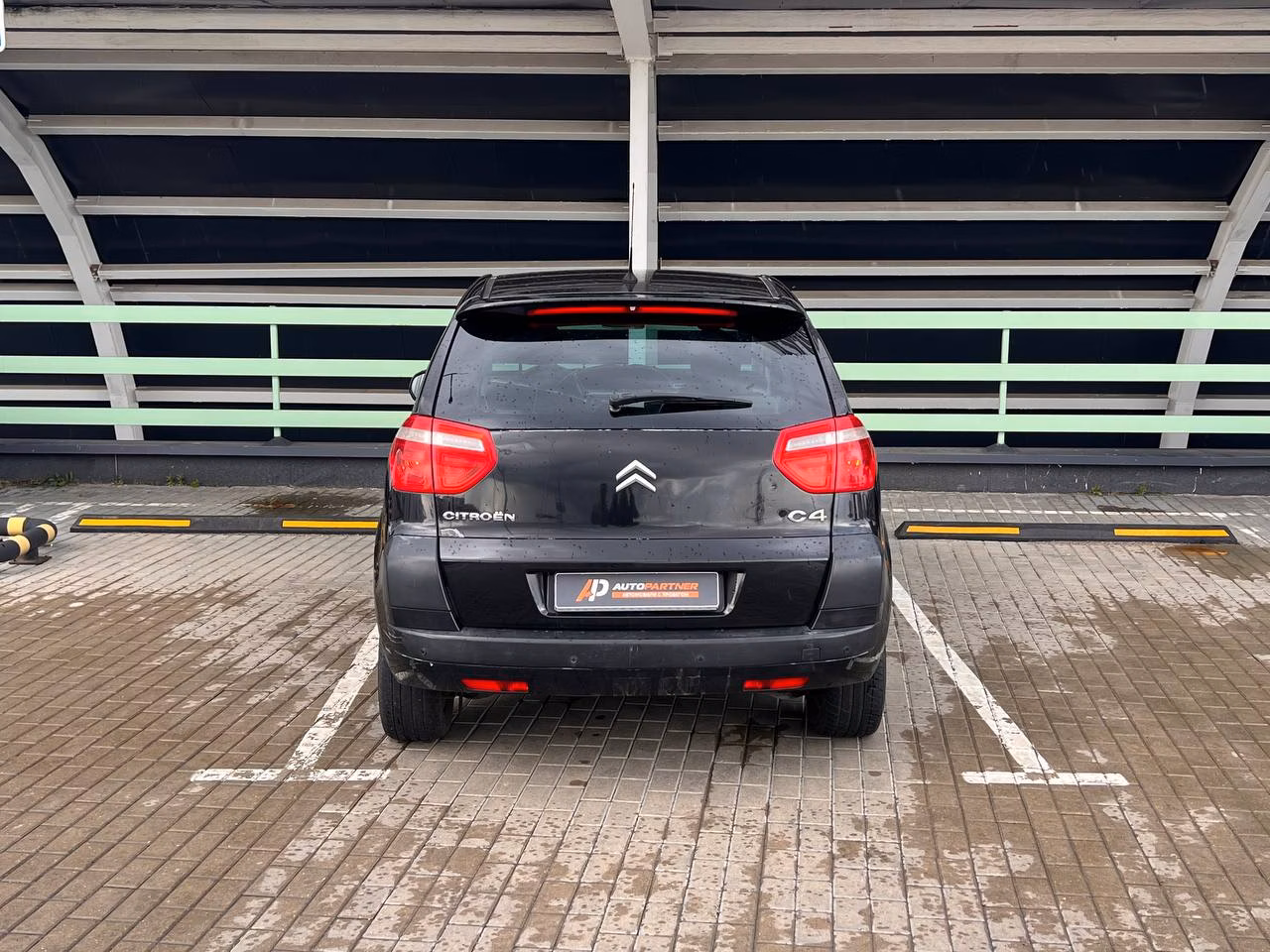 Citroen C4 Picasso фото 5