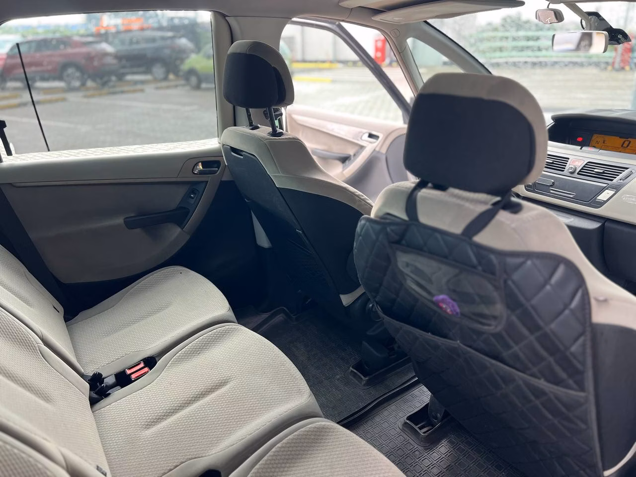 Citroen C4 Picasso фото 13