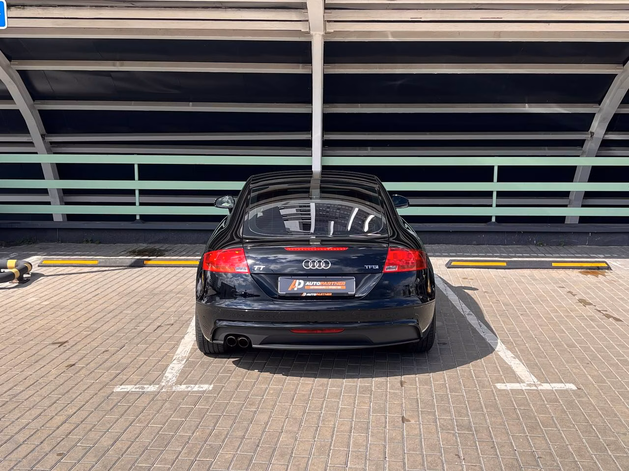 Audi TT фото 5