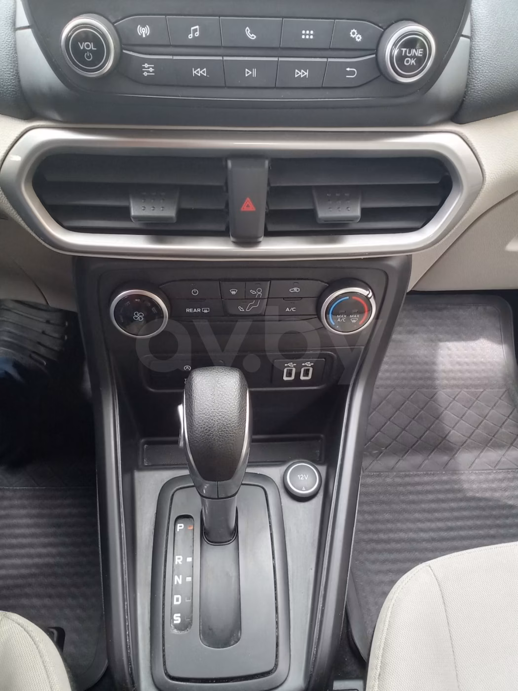 Ford EcoSport фото 18