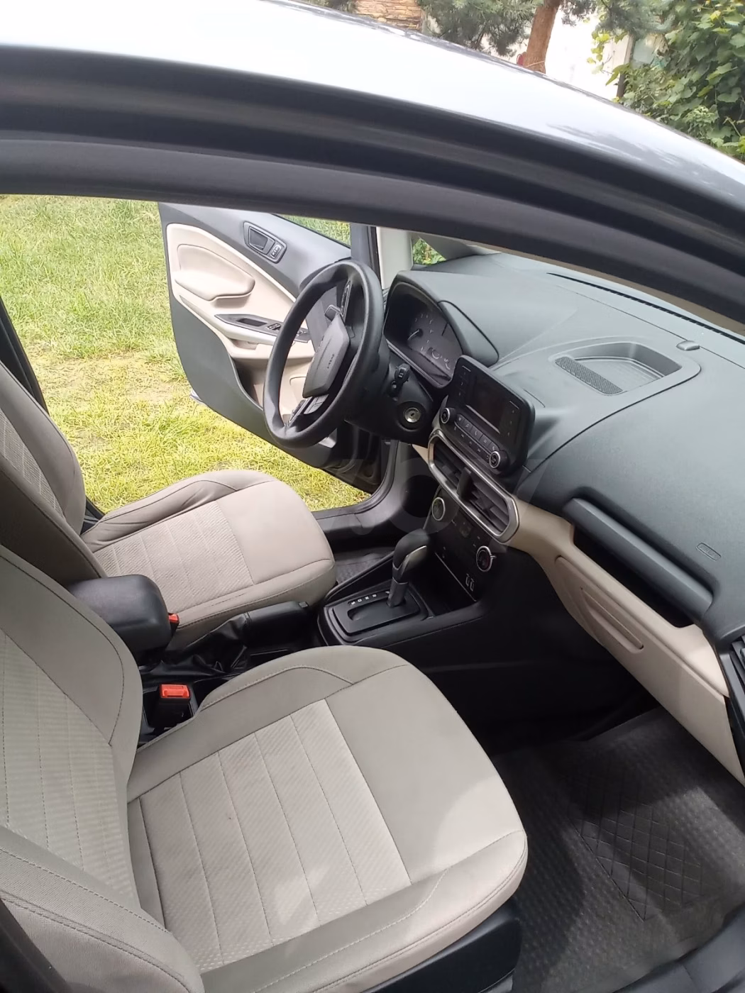 Ford EcoSport фото 16