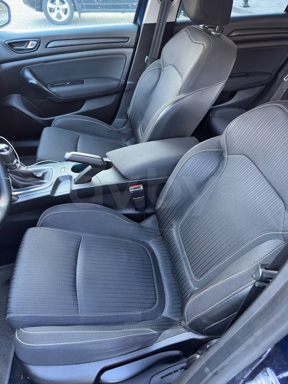 Renault Megane фото 9