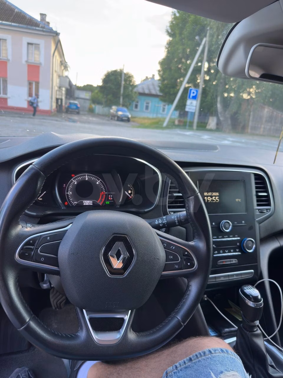 Renault Megane фото 12