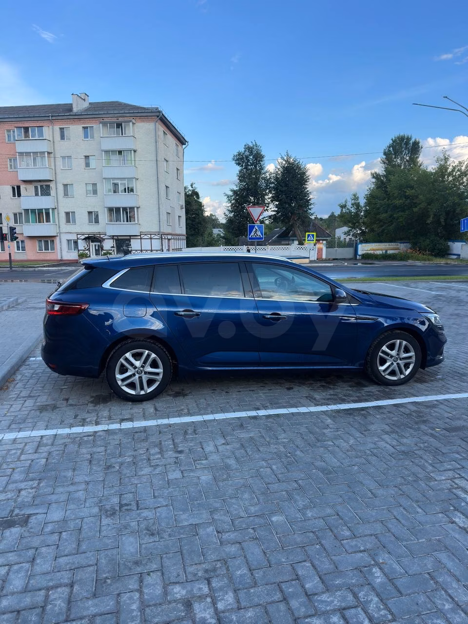 Renault Megane фото 7