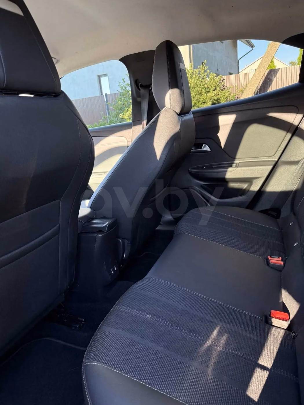 Opel Mokka фото 12