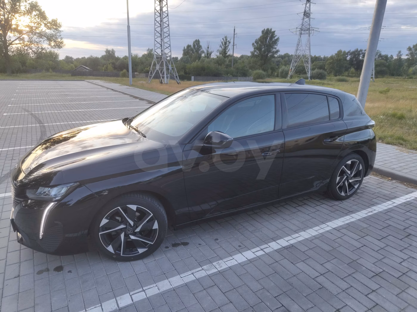 Peugeot 308 фото 2