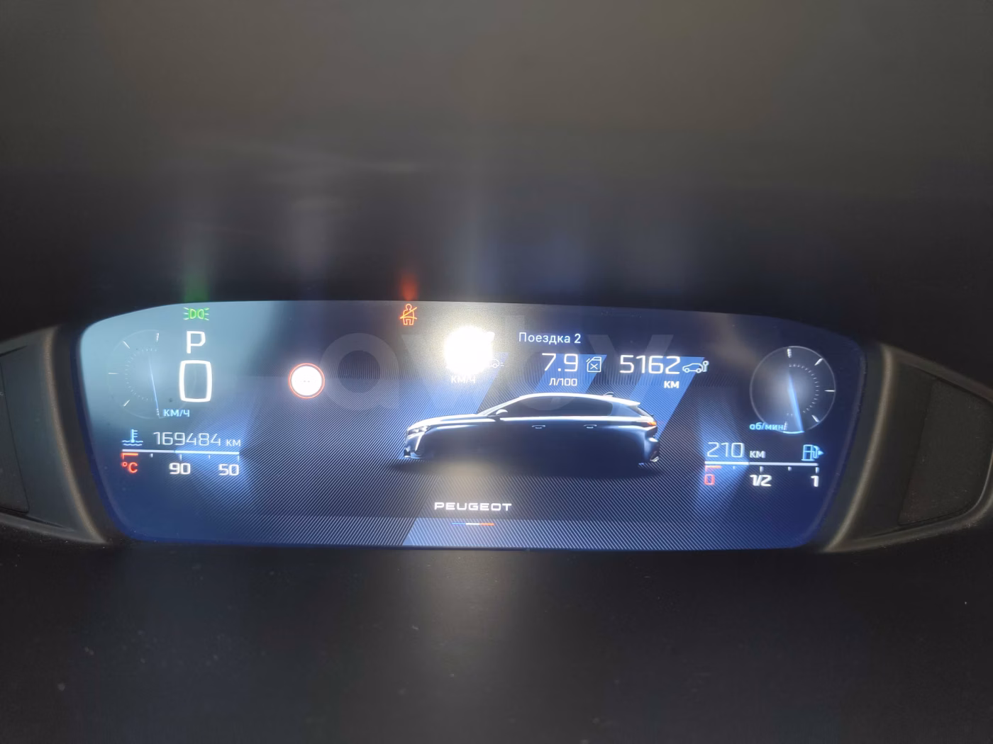 Peugeot 308 фото 12
