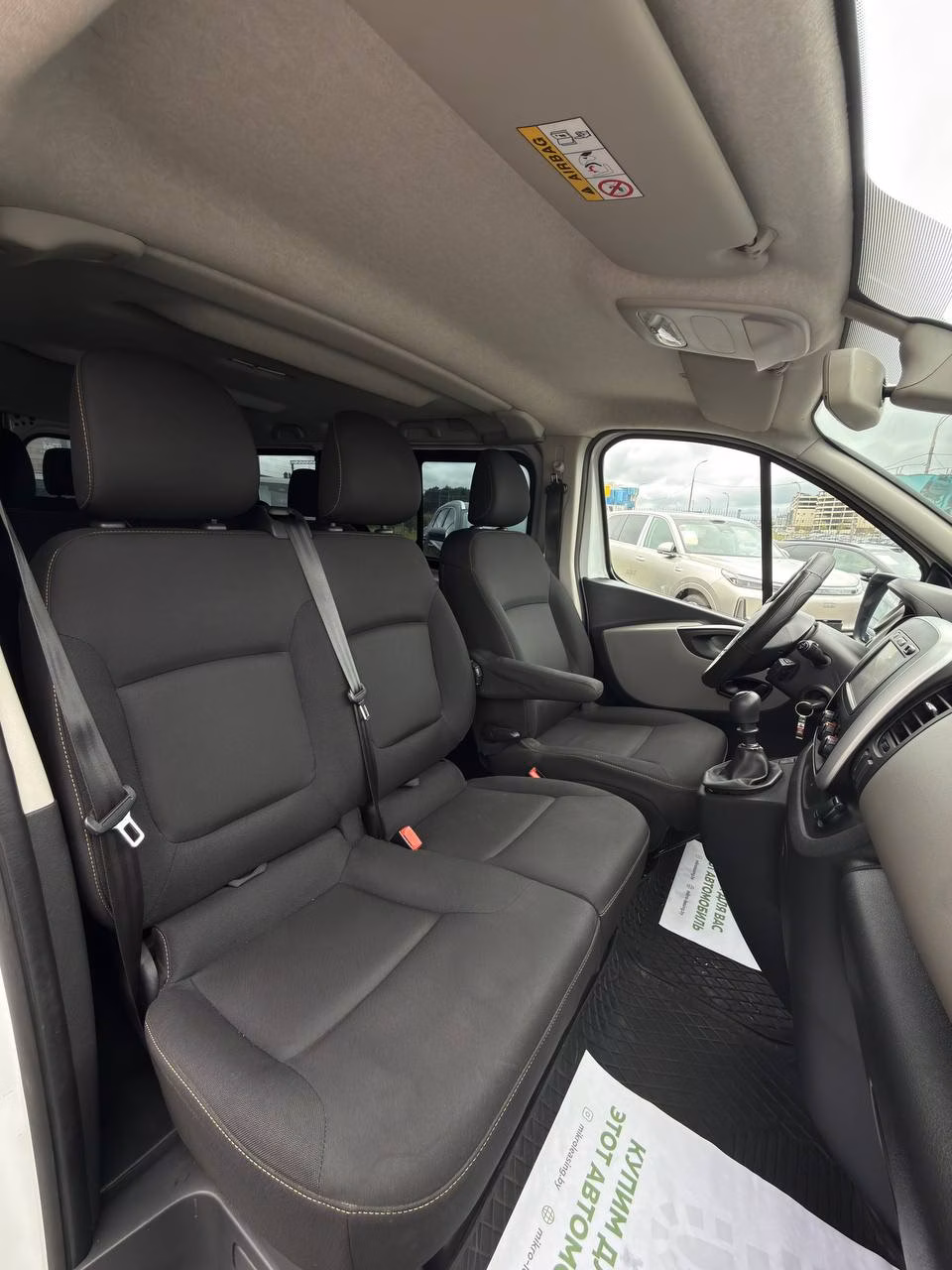Renault Trafic фото 12