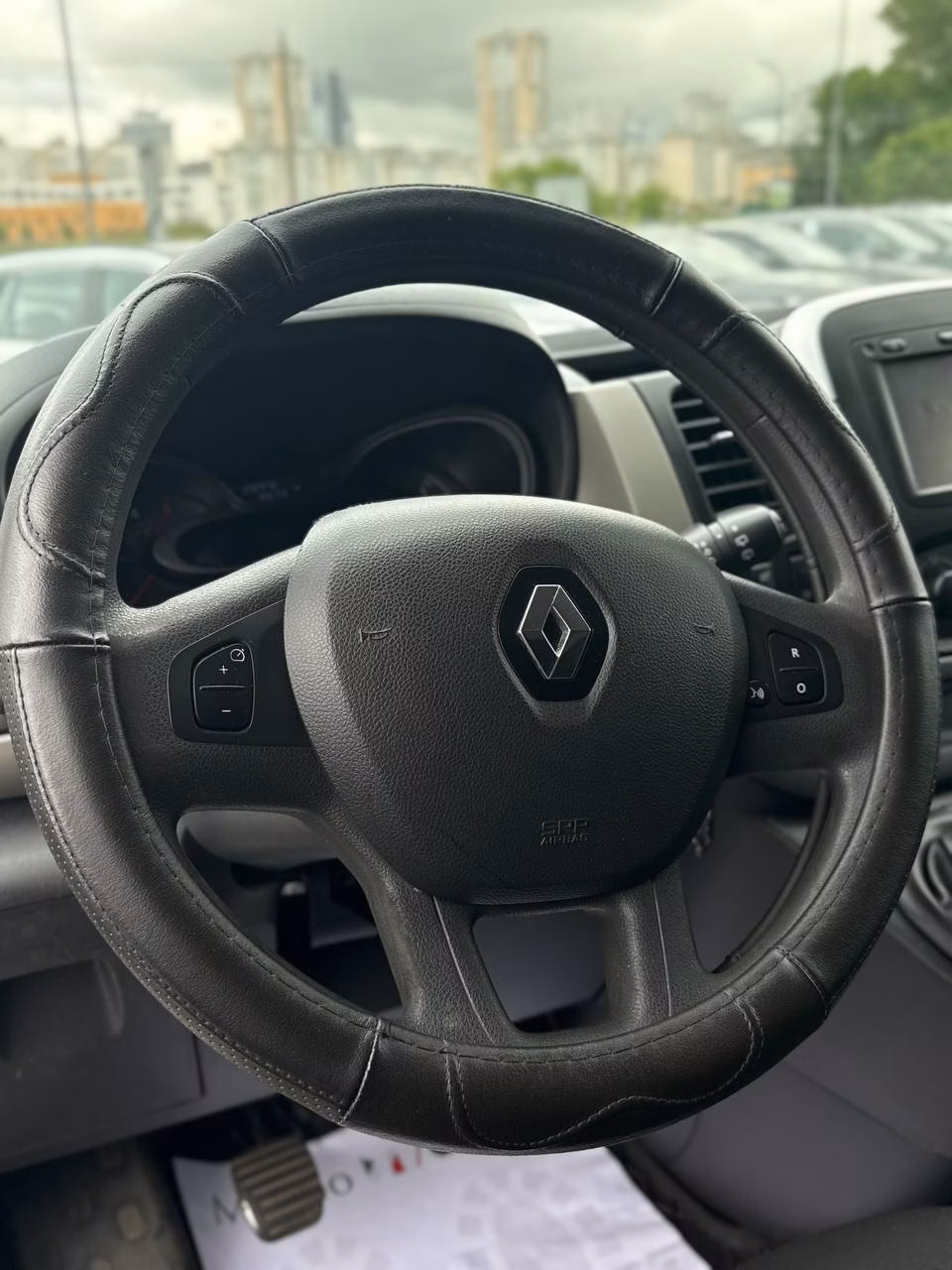 Renault Trafic фото 14
