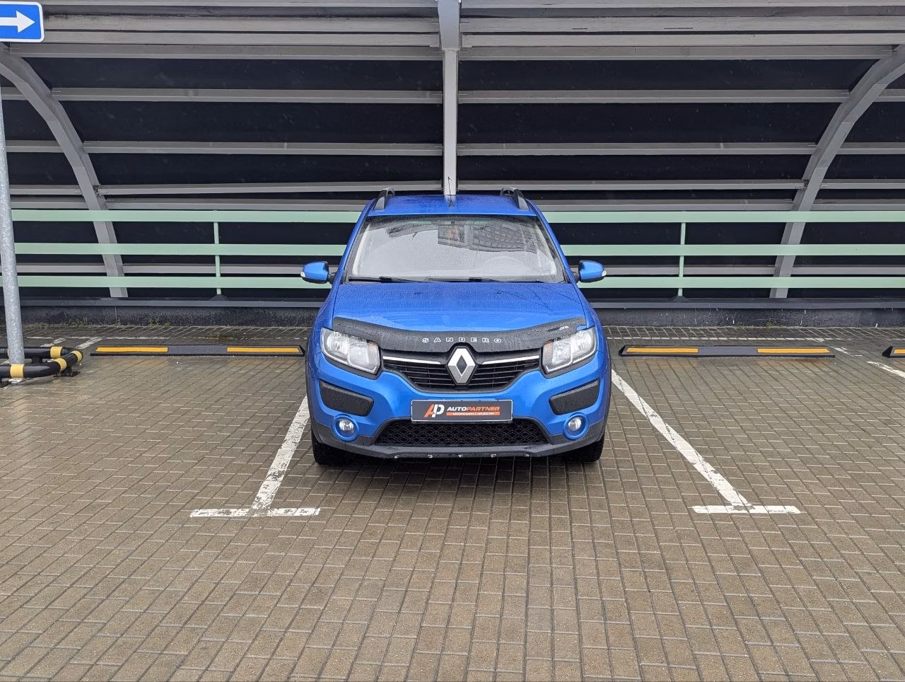 Renault Sandero Stepway фото 2