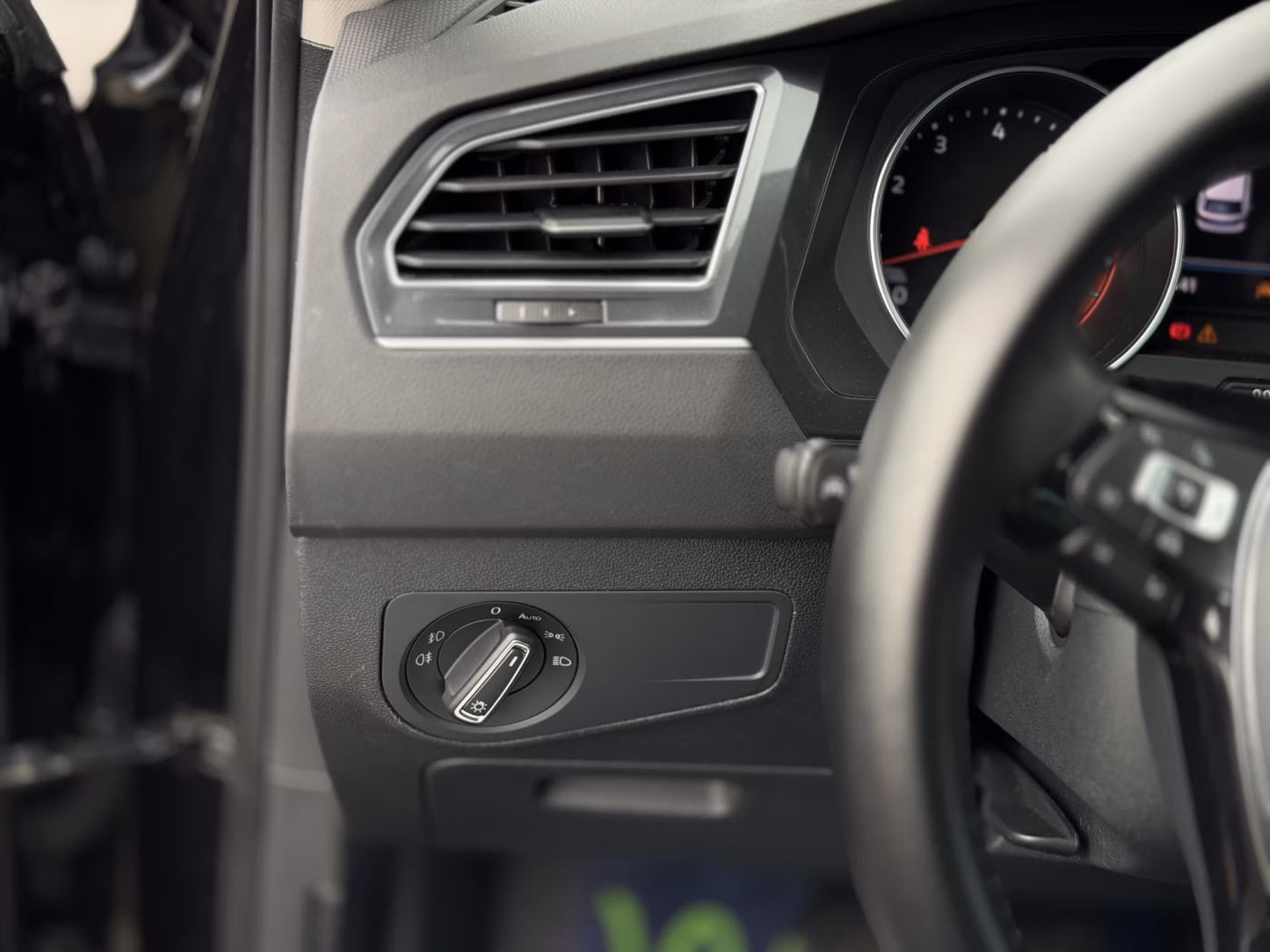 Volkswagen Tiguan фото 17
