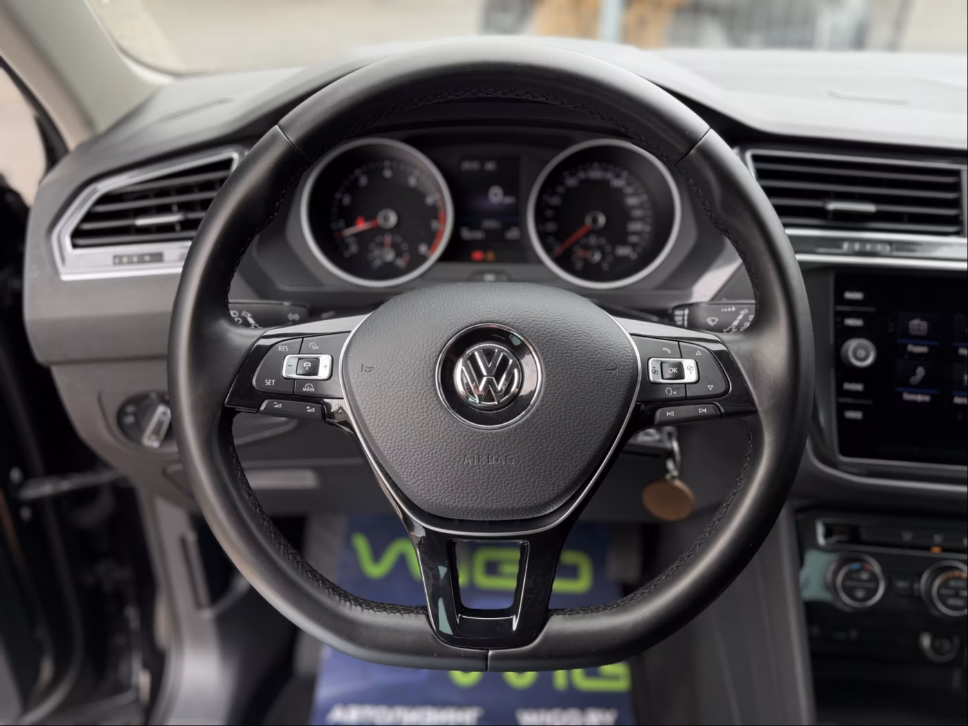 Volkswagen Tiguan фото 18