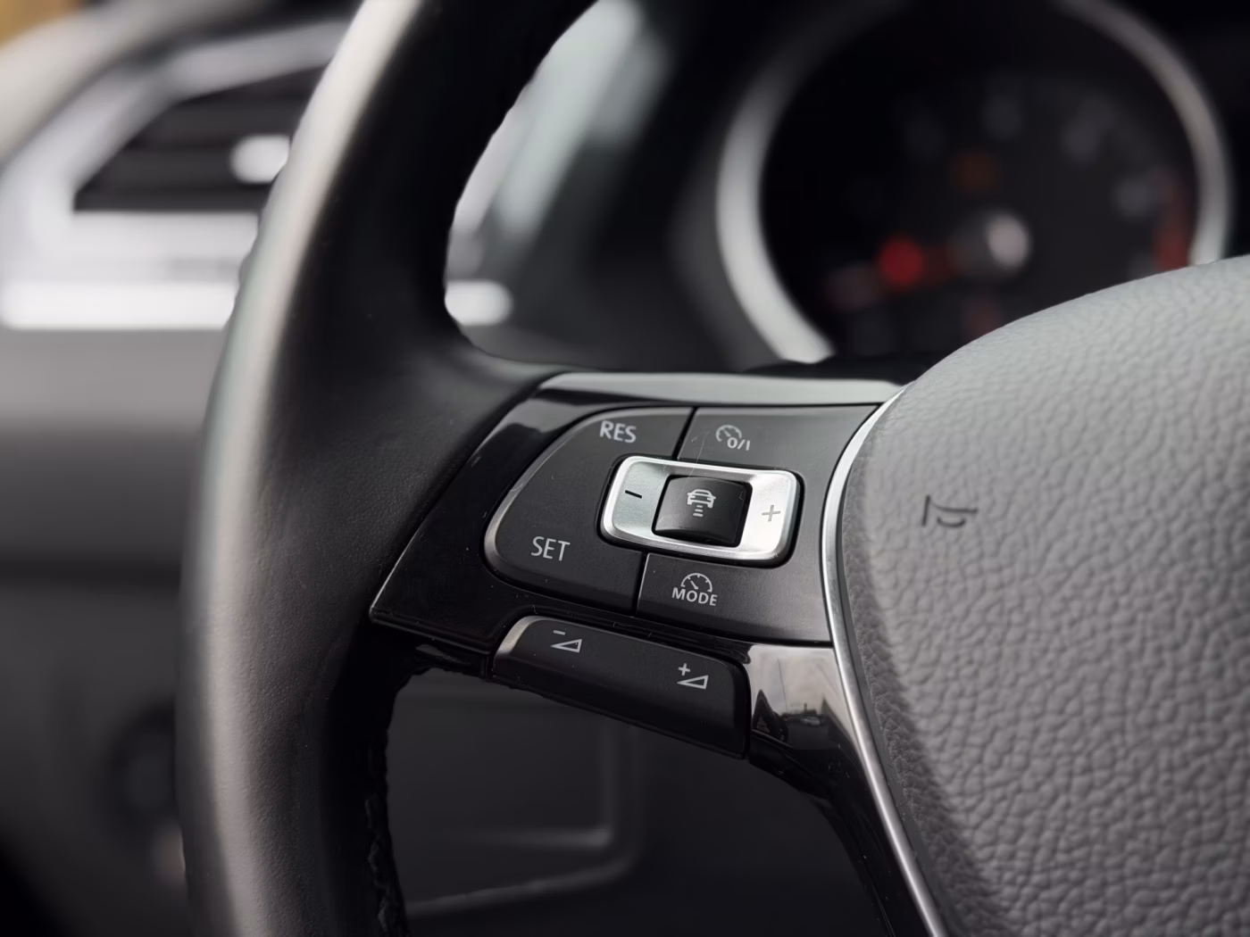 Volkswagen Tiguan фото 19